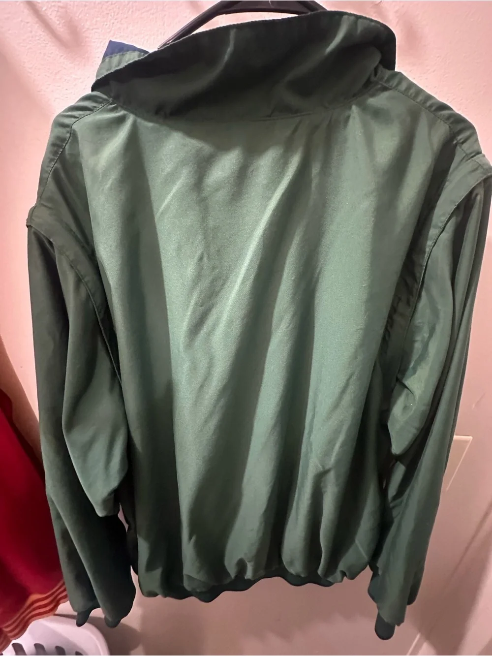 Mountain Dew Turfer Green Pullover Windbreaker with Navy Trim